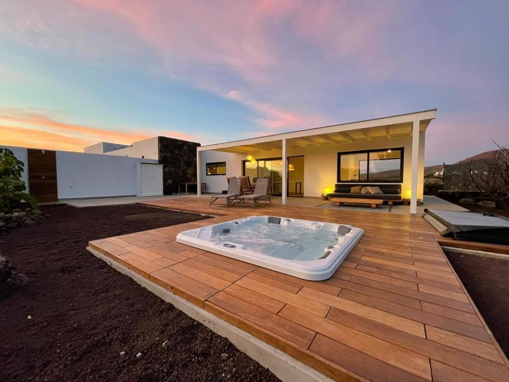North Shore Villas Lajares, Manalari, Private Jacuzzi Exterior foto
